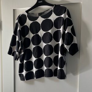Uniqlo Marimekko Monochrome Circle Pattern Women's Top